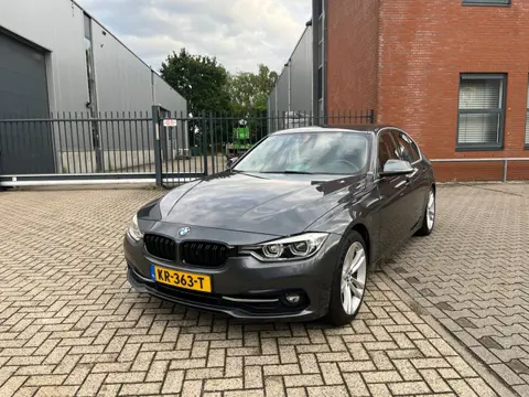 BMW 3-serie 330e High Executive