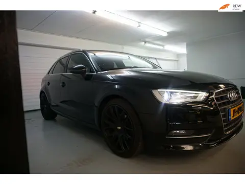 Audi A3 Sportback 2.0 TDI Ambition Pro Line S /NAVI / CLIMA /XENON