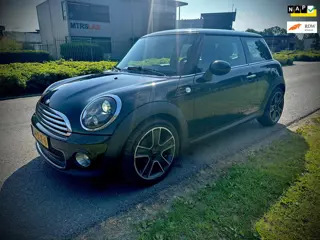 Mini 3-Deurs 1.6 One , NIEUWSTAAT, LEER, AIRCO, DEALERONDERHOUDEN!!