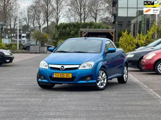Opel Tigra TwinTop 1.4-16V TwinTop | APK 14-04-2027 | Elektrische ramen | Airco | 2 sleutels | LM ve