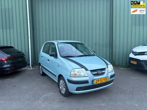 Hyundai Atos 1.1i Active Young - LAGE KILOMETERS - ELEKTRISCHE RAMEN