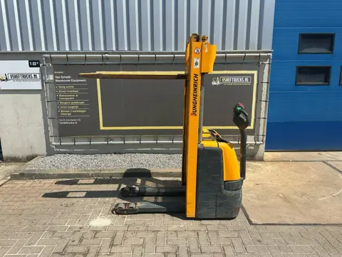 VS-22915 Elektrische stapelaar Jungheinrich EJC112