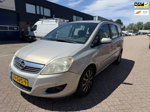 Opel Zafira 1.8 Temptation