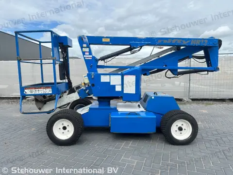 Niftylift HR12 NDE knik-telescoop hoogwerker Nifty Lift HR 12