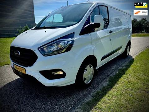 Ford Transit Custom 300 2.0 TDCI L2H1, AIRCO, CAMERA, STOELVERWARMING, LEDPAKKET, LAGE KM