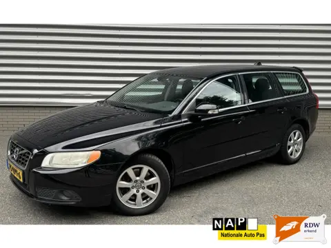 Volvo V70 2.0T Kinetic (bj 2010)