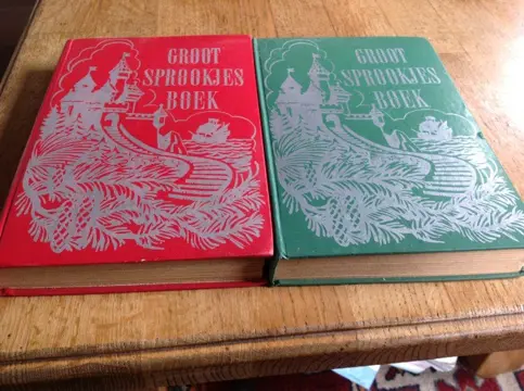 Margriet groot sprookjesboek - rood