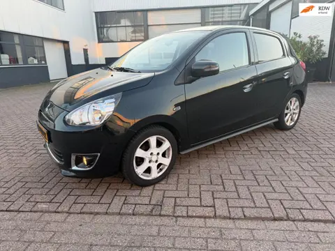Mitsubishi Space Star 1.2 Intense+ Airco