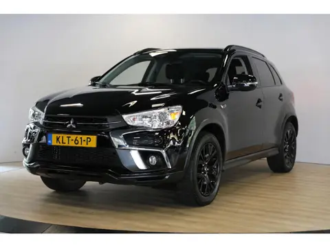 Mitsubishi ASX 1.6 Cleartec Connect Pro+ Black Edition | Panoramadak |
