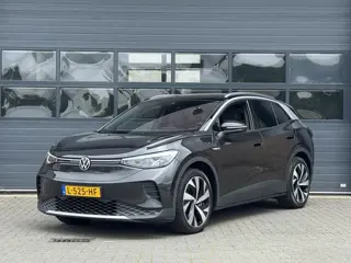 VOLKSWAGEN ID.4 FIRST 77 kWh (SOH 89%) I AUTOMAAT I TREKHAAK I WARMTEPOMP I P-CAMERA I STOELVERWARMI