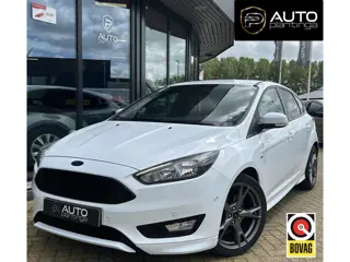 Ford Focus 1.0 ST-Line 125PK | NL AUTO | Achteruitrijcamera | Navigatie | Grote Spoiler | 18 Inch | 