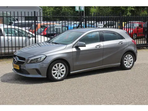 Mercedes-Benz A-klasse 180 d Lease Edition Ambition
