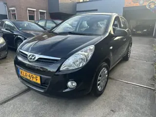 Hyundai i20 1.2i Business Edition APK 30-04-2027--AUX-IPOD-USB AANSL.--ZEER NETTE AUTO