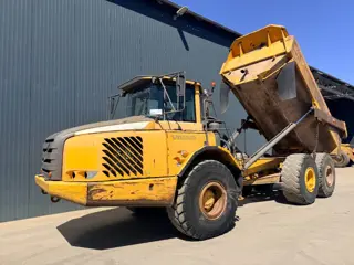 Volvo A25E (bj 2008)
