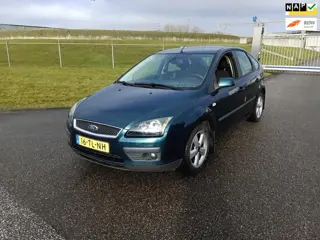Ford Focus 1.6-16V Futura