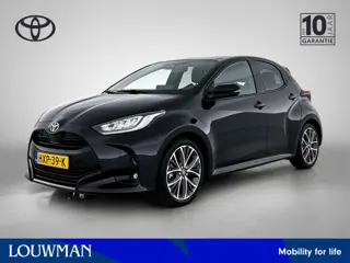 Toyota Yaris 1.5 Hybrid 130 Executive | BTW voertuig | Stuur+stoelverwarming | dodehoek detectie | P