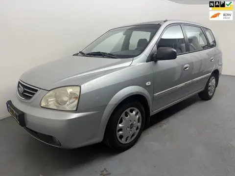 Kia Carens 1.6-16V LX # Airco