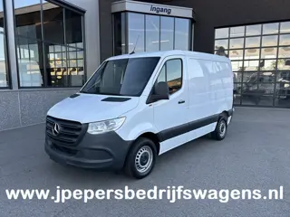 Mercedes-Benz Sprinter 215 CDI L1 H1 / Trekhaak / Cruise control / Airco / 270 Graden achterdeuren