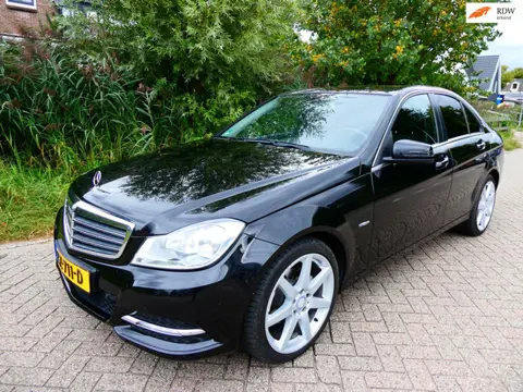 Mercedes-Benz C-klasse 180 157pk Automaat Clima Navi LED Cruise