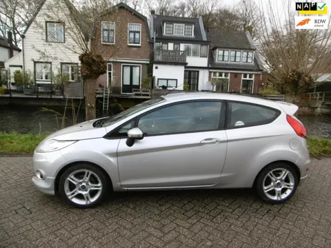 Ford Fiesta 1.6 Sport 120pk Clima Cruise PDC Historie Geen import