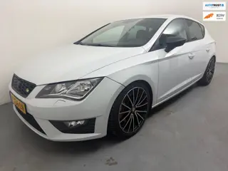 Seat Leon 1.8 TSI FR # Airco # 18" Lmv # Dealer onderhouden # FR