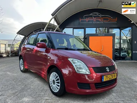 Suzuki Swift 1.3 Cool 5DRS INRUILER HANDEL/EXPORT