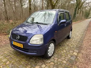 Opel Agila 1.2-16V Comfort