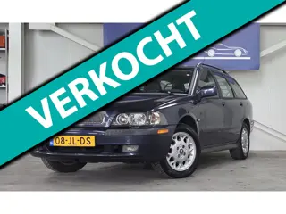 Volvo V40 1.8 Europa Volledig Onderhouden Trekhaak Xenon Leer Garantie Mooi!