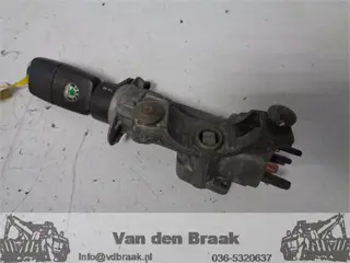 Skoda Fabia Combi 1.9 TDi 2008-2010 Kontakslot met sleutel