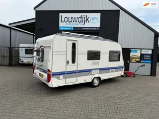 HOBBY De Luxe 440 SF ’08 (Mover, Vastbed 210cm)