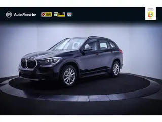 BMW X1 20iA xDr. ADVANTAGE Edition MEMORY | CAMERA | CARPLAY | ACC | LEDER | STOELVERW | DAB | NAVI 