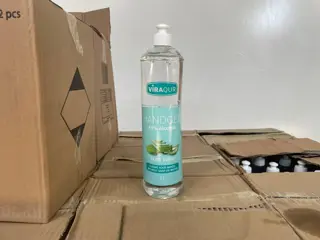 Viraqur Handgel 165 Boxes of 12 Viraqur Handgel  - 65% alcohol - Aloe vera - Desinfecterend - 1 Lite