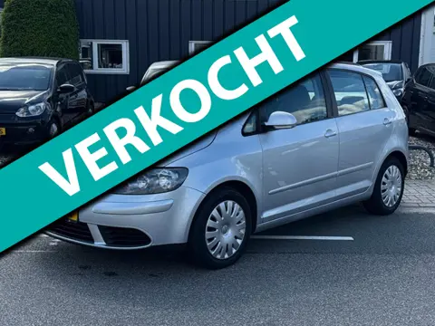 Volkswagen Golf Plus 1.6 FSI Optive 3