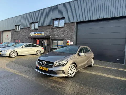 Mercedes-Benz A-Klasse 180 Business Solution | 2E EIGENAAR | 12MND GARANTIE | AUTOMAAT | CRUISE | LE
