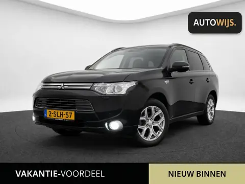 Mitsubishi Outlander 2.0 PHEV Instyle|LEDER|PANO|TREKHAAK|CAMERA|DEALER ONDERHOUDEN