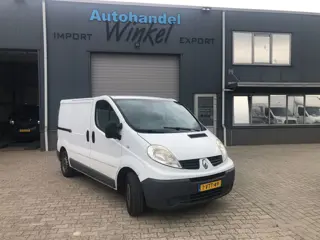Renault Trafic 2.0 dCi T27 L1H1 Générique