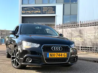 Audi A1 PERFORMANCE -LUXE-SPORT-LED inruil auto mag zo weg koopje