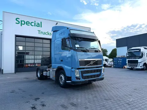 Volvo FH 420 4x2 / Handgeschakeld / euro 5 / Spoilers / Compressor