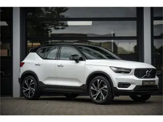 Volvo XC40 1.5 T5 Twin Engine R-Design (bj 2019, automaat)