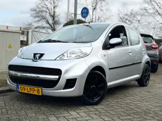 Peugeot 107 1.0-12V Urban Move airco 50.000 nap