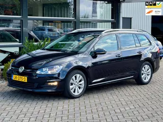 Volkswagen Golf Variant 1.0 TSI Business Edition DSG Camera NAP APK !!