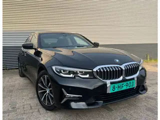 BMW 3-serie 318d High Executive |PANO|AUTOMAAT