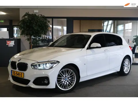 BMW 1-serie 118i M-Sport 136PK Pano Navi Cruise PDC LED Leder