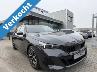 BMW 5 Serie Touring 520i M Sport Pro Pano-Dak | Adapt. Cruise | Iconic Glow | Harman Kardon