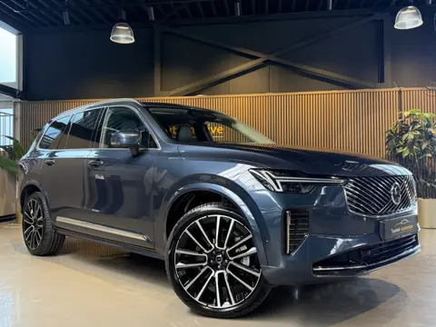 Volvo XC90 2.0 T8 Plug-in hybrid AWD Plus Bright Luchtvering |