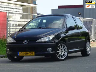 Peugeot 206 1.6-16V XS Premium NAP/PANORAMADAK/LEER/CARPLAY