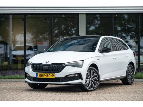 Škoda Scala 1.0 TSI DSG Monte Carlo | Pano | Camera | Stoelverw. | Active Info | Moon Wh. Met.