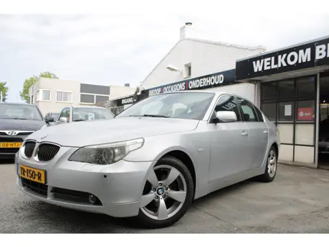 BMW 5-serie 525i / Navi / Automaat / Stoelmemory / CruiseControl