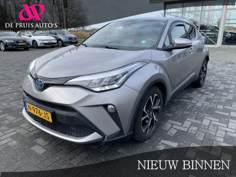 Toyota C-HR 2.0 Hybrid Style JBL-sound Camera 18 inch Kelly's go