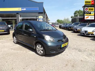 Toyota Aygo 1.0-12V Aspiration Green Navigator